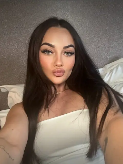 Caitlin Ahegao Queen on OnlyFans