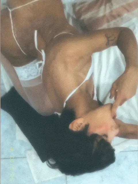 SANTHUXX21 on OnlyFans