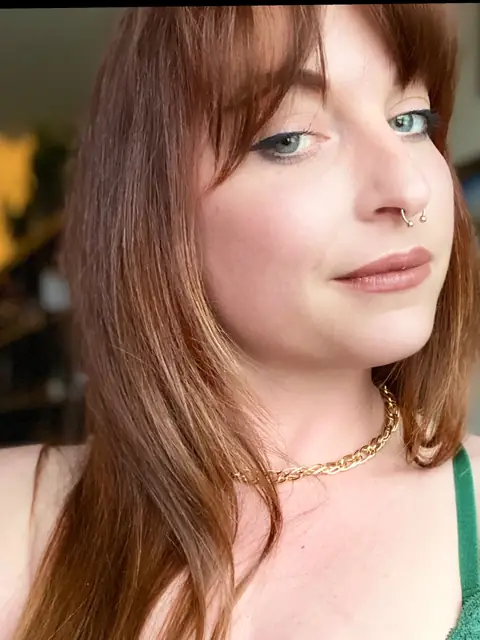 Red Ivory XxX on OnlyFans