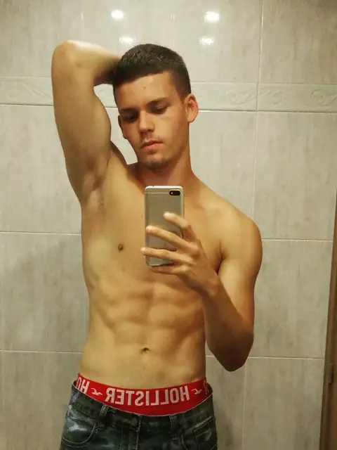 donlos_222 on OnlyFans