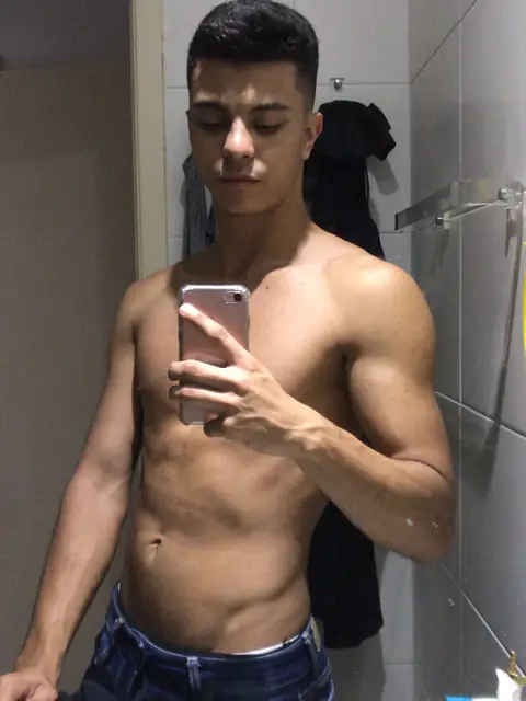 Kelvin Torres on OnlyFans