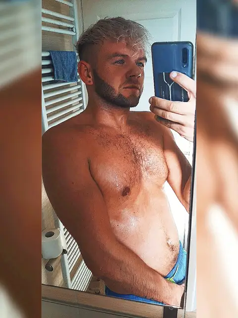 Tom on OnlyFans