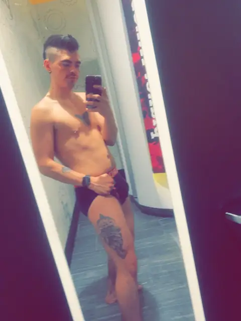 Avery_C on OnlyFans