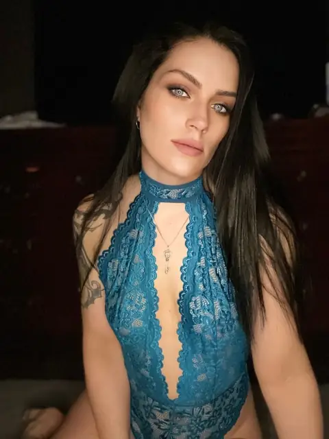 Sophia Bush OnlyFans profile