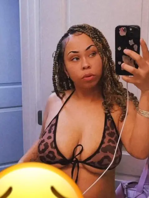 Mimi on OnlyFans