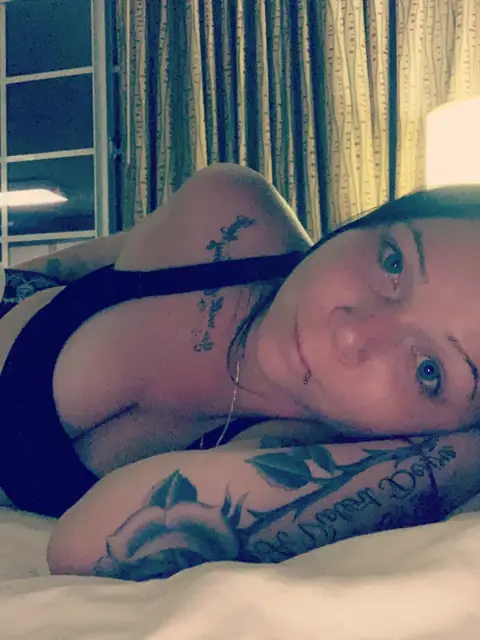 Erin Faye on OnlyFans