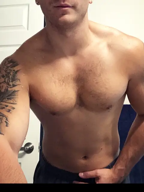 Julian Diamond on OnlyFans