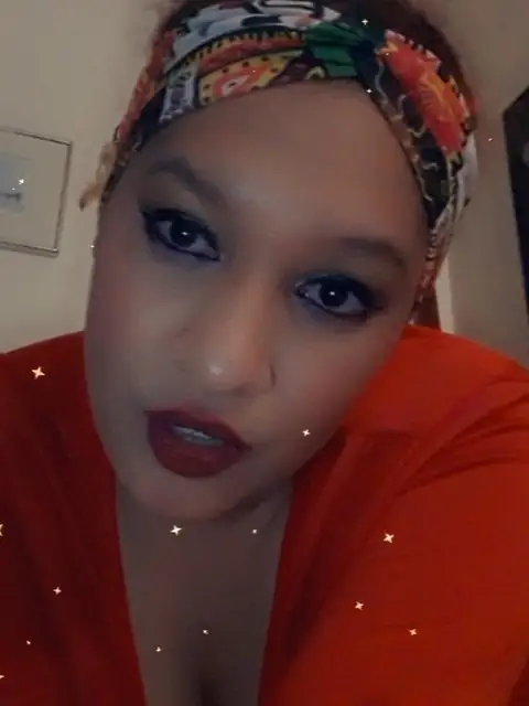 Nique on OnlyFans
