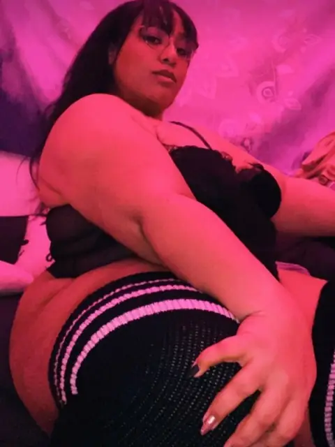 Thiccckumsss on OnlyFans