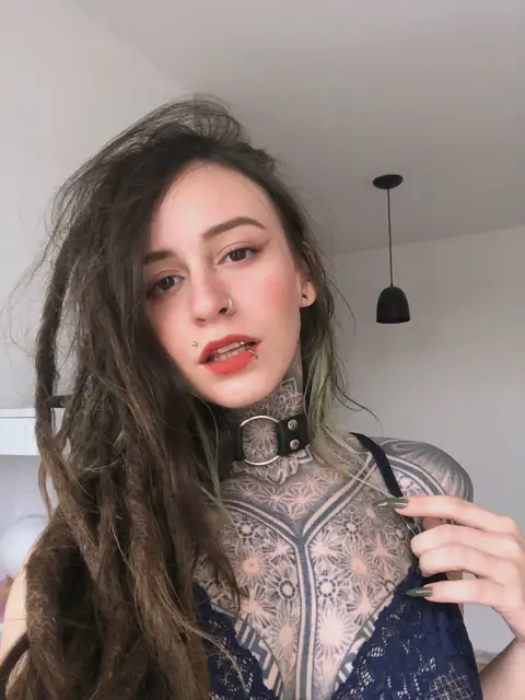 Luna on OnlyFans