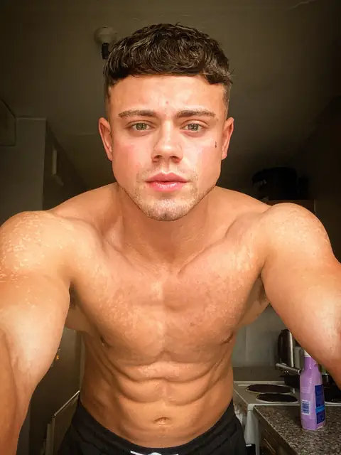 Aaron Anderson on OnlyFans