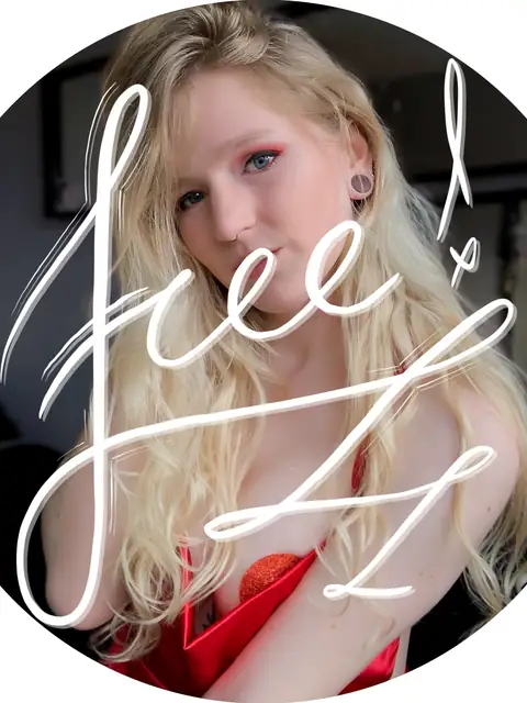 K E L S E Y L E I G H free on OnlyFans