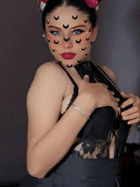Azulzulix on OnlyFans