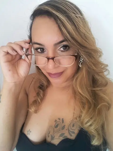 Alline Koschitz on OnlyFans