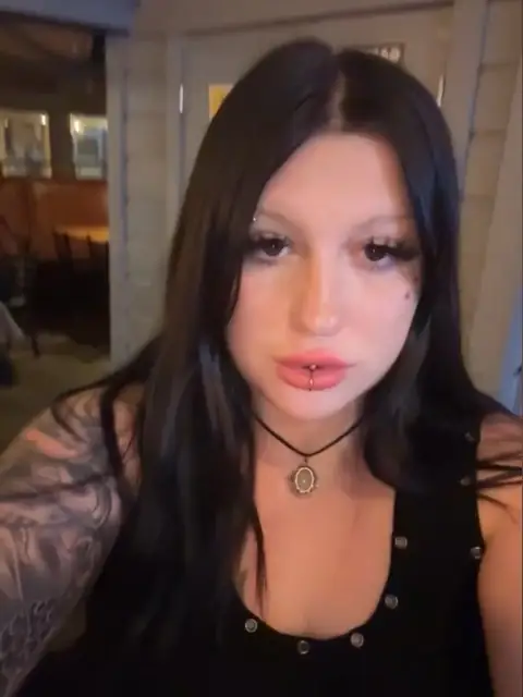 lulu love OnlyFans profile