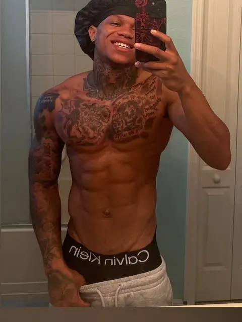 Moe jefe on OnlyFans