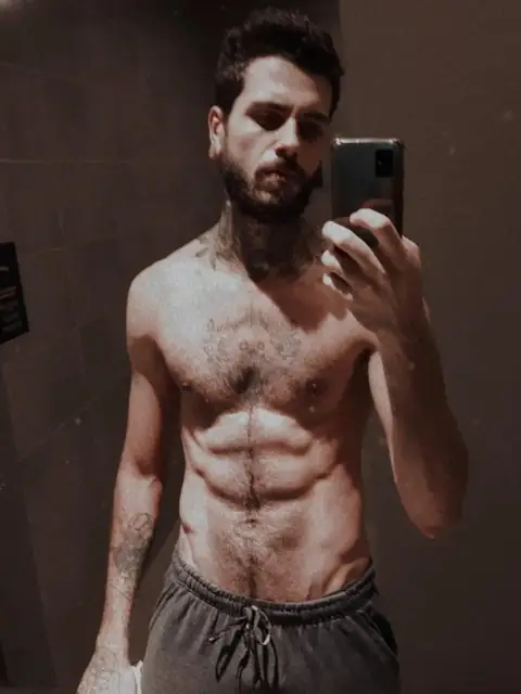 Lukas lvares on OnlyFans