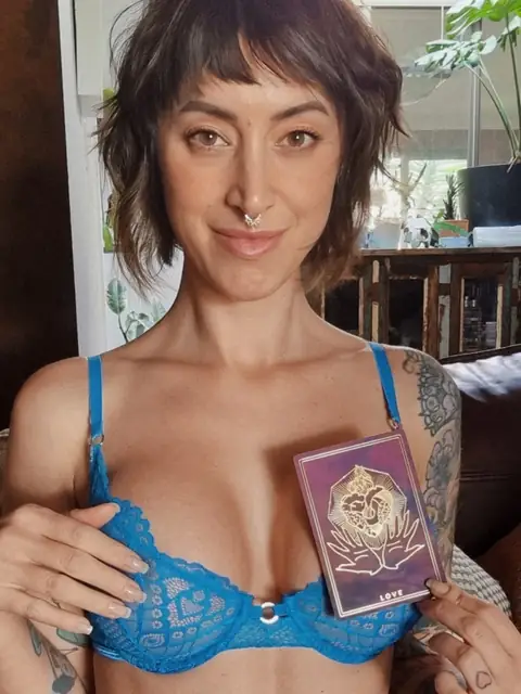 Tarot's preview page OnlyFans profile