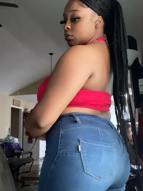 Foot Queen on OnlyFans