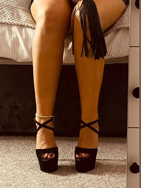 Zara on OnlyFans