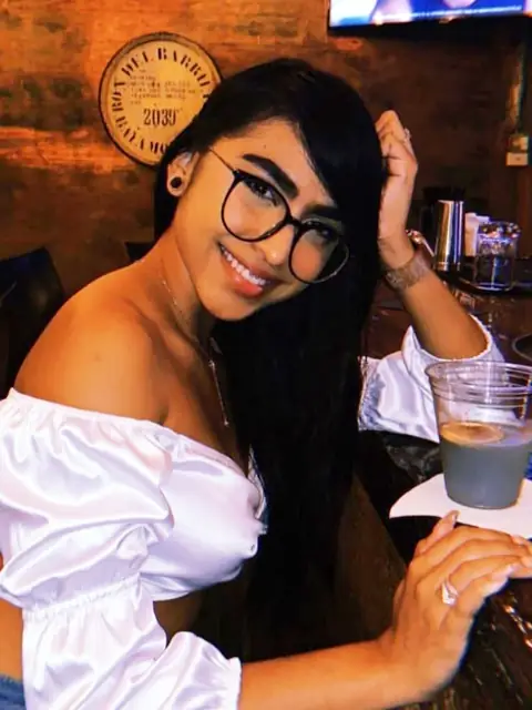 Alvna on OnlyFans