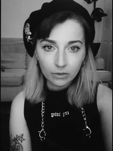 Ellie on OnlyFans