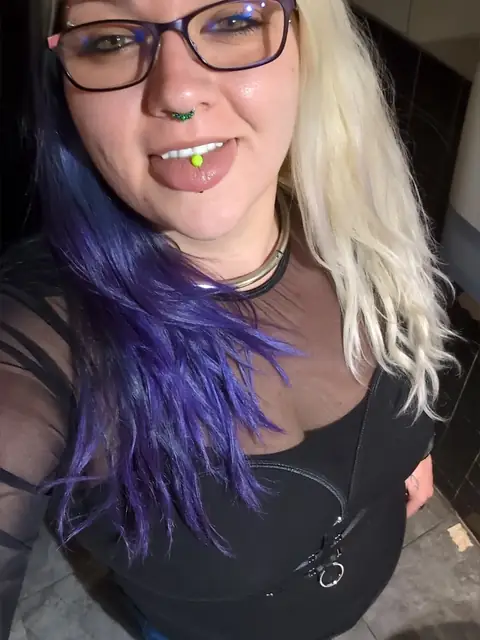 Chaos Pixie on OnlyFans