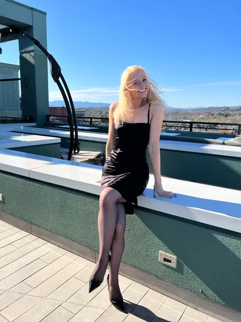 Alexa London on OnlyFans