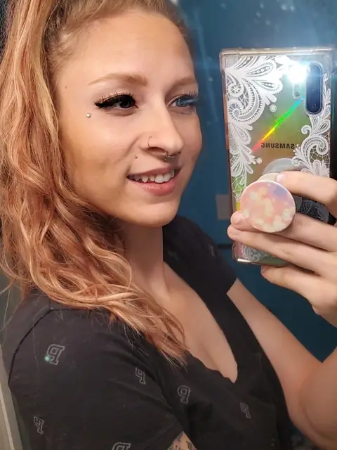Messy lil Momma (Free) on OnlyFans