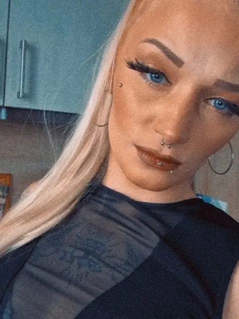 Alexandra on OnlyFans