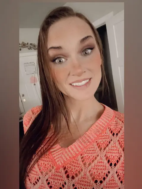 SyrinityHolbrook on OnlyFans