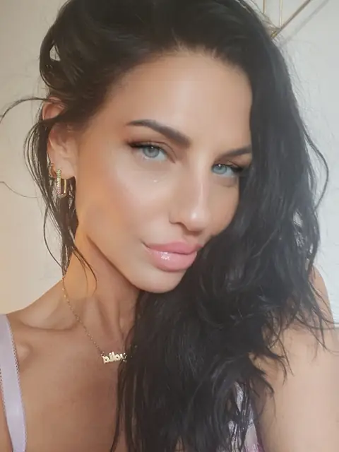Jessicdrizzle it on OnlyFans