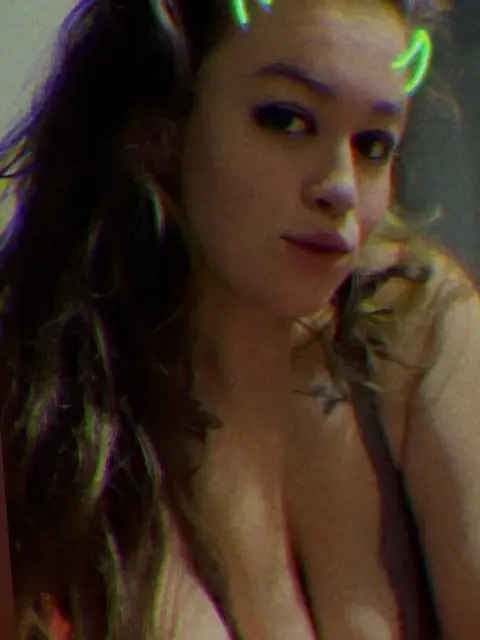 BLAZIN ARIES on OnlyFans