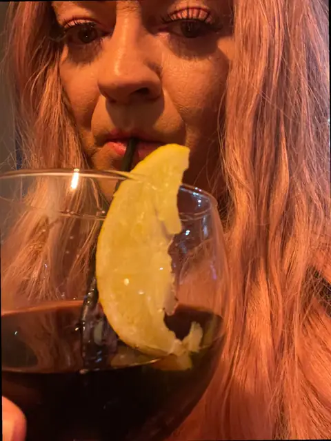 Snow diamond on OnlyFans
