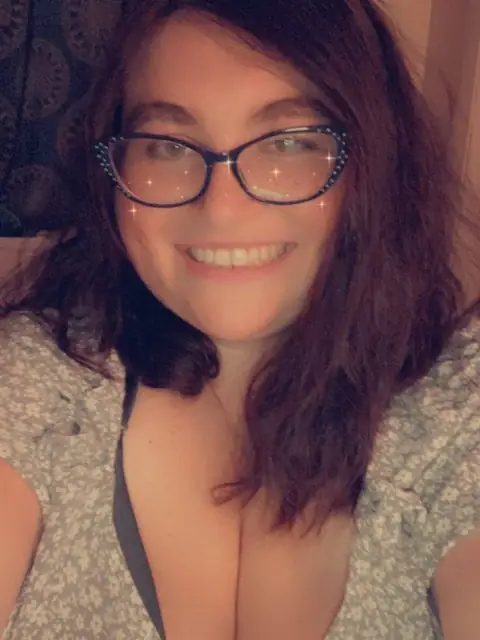Angel2929 on OnlyFans