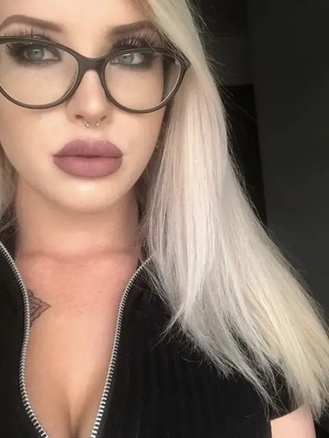Sabra Obscura on OnlyFans