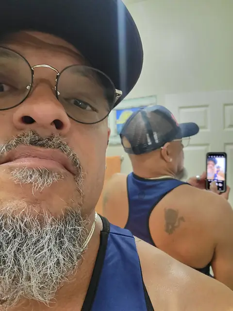 NW FLORIDA PINEAPPLES on OnlyFans