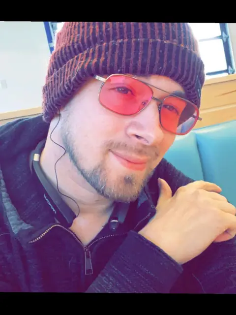 Bobby on OnlyFans