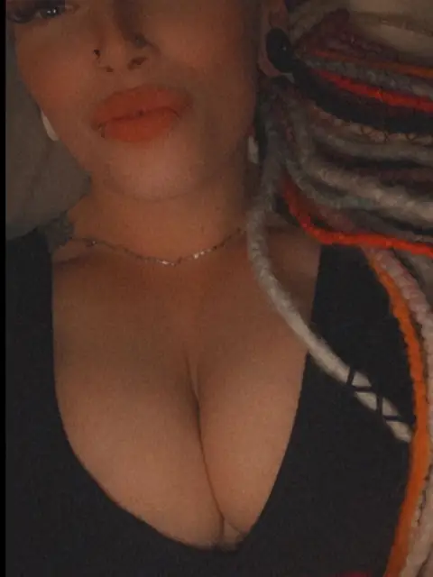 ph m Re on OnlyFans