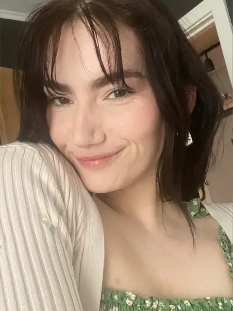 Your Online Girlfriend on OnlyFans
