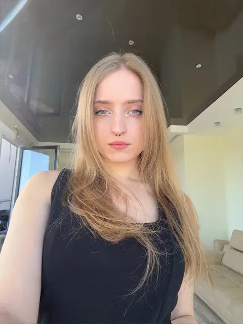 Eve Lunny on OnlyFans