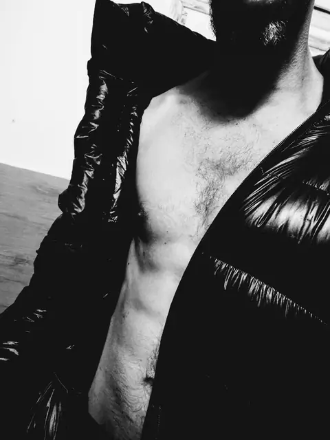 Down Jacket Master on OnlyFans