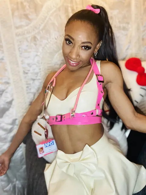 Dr Mistress Morii on OnlyFans