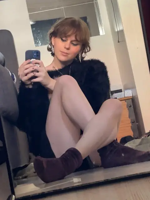 Ella bella on OnlyFans