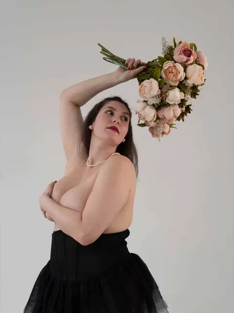 Minamey Ros on OnlyFans