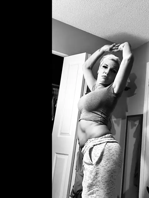 Charlie Simone on OnlyFans