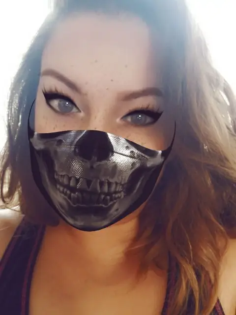 Honey on OnlyFans