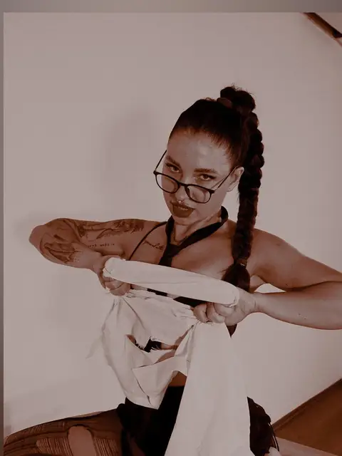 Valerie Hills on OnlyFans