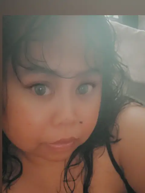 mae OnlyFans profile