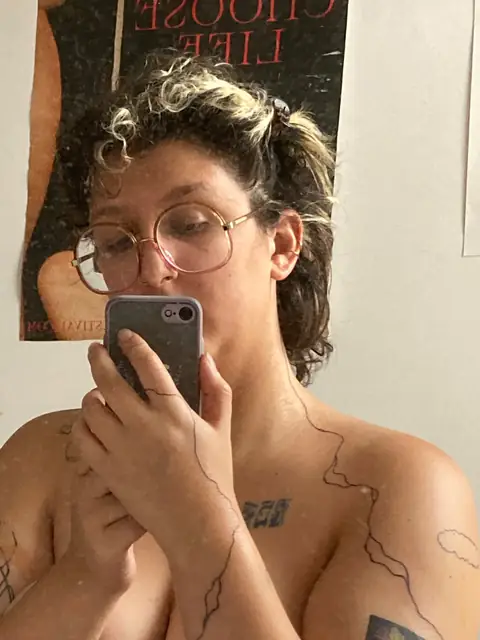 Lev on OnlyFans